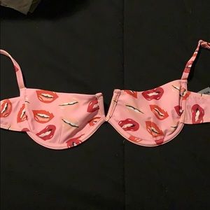 Shein size medium bathing suite top, never worn.